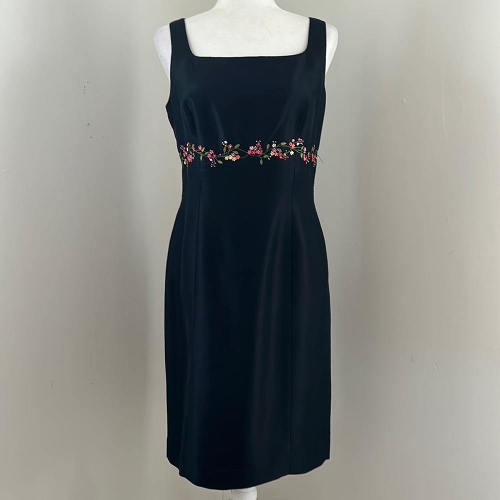 Ann Taylor Black Silk Sleeveless Covktail Dress sz 6